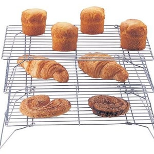 Stackable Cooling Racks  Set of 3 Cake Airer Baking Coolers 3 Indvidual Foldable Neat