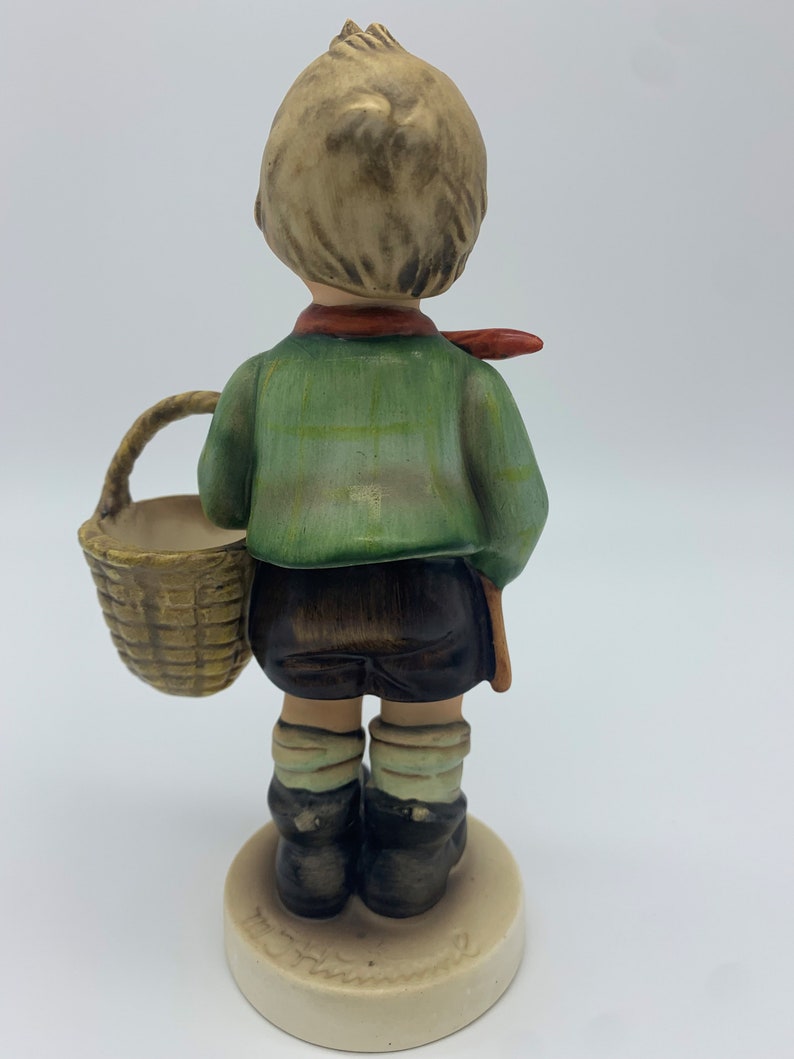 Hummel by Goebel Figurine Village Boy 51/0 TMK 2 Full Bee 1950s Vintage Collectible Hummel