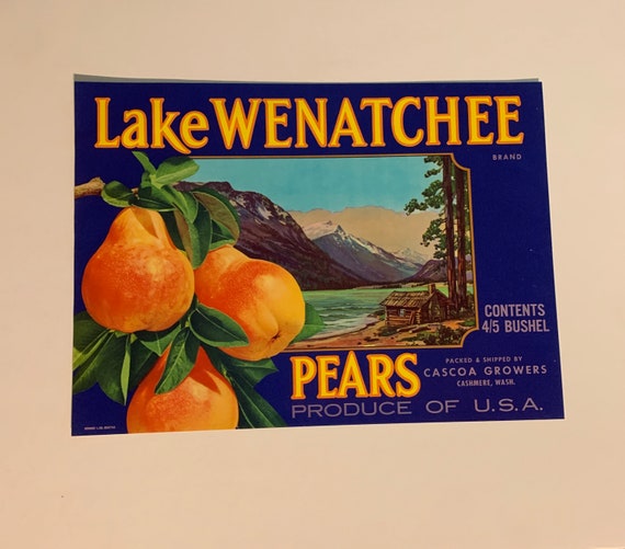 Set of 6 fruit crate labels from USA Set of 6 fruit crate labels from USA