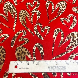 Cheetah hearts on red apparel fabric, 100% cotton fabric, baby apparel floral quilting cotton, Valentines fabrics, cotton woven fabric
