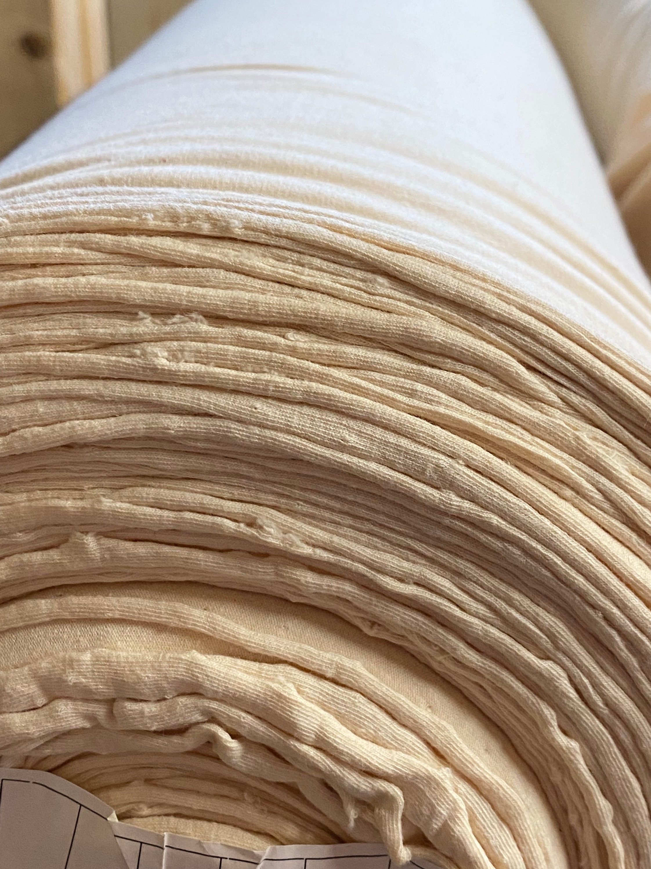 Cream 10 Ounce 95 Cotton 5% Lycra Jersey Knit Stretch Fabric
