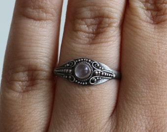 Vintage Moonstone Ring