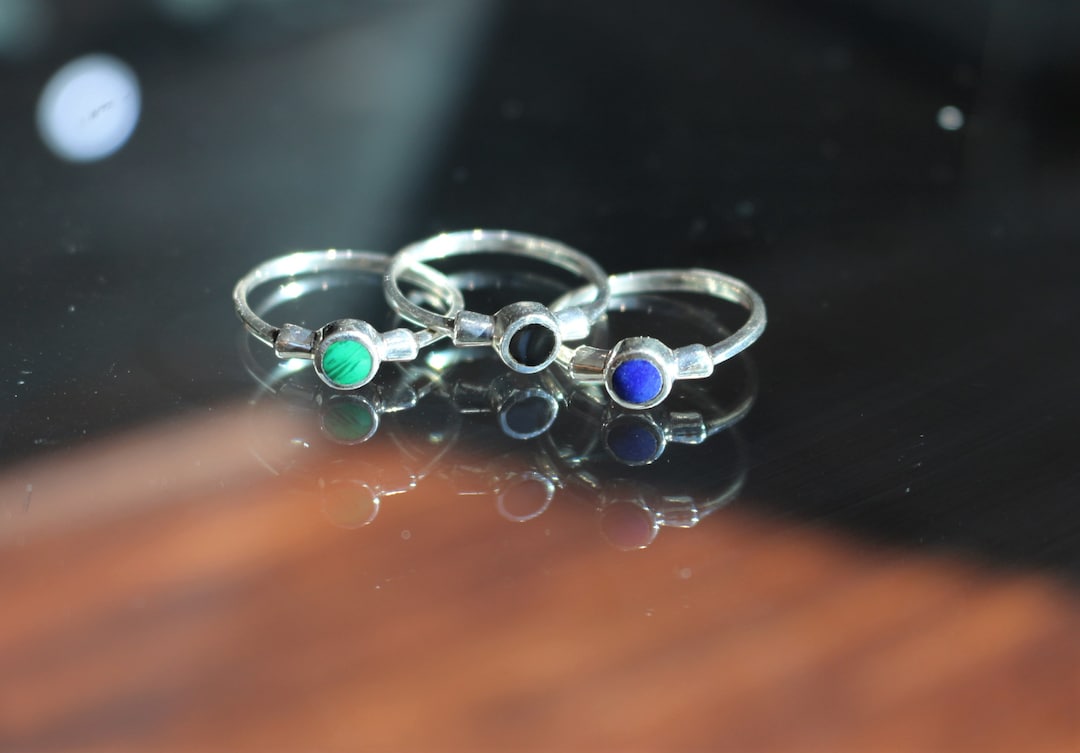 Round Stone Ring - Etsy