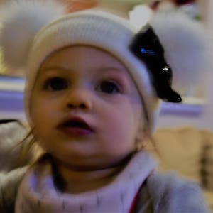 Chapéu de pompom de pele dupla, pompom de pele de bebê, chapéu de pompom duplo, chapéu de inverno, chapéu de coelho da neve, chapéu de pompom de pele, chapéu de bebê