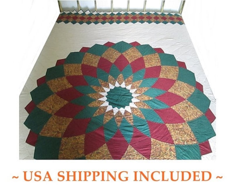 Hand Quilted Cotton Fabrics Vintage Hand Made Pieced Quilt Queen Size 84 by 96 Inches 1920/'s Sunburst Pattern