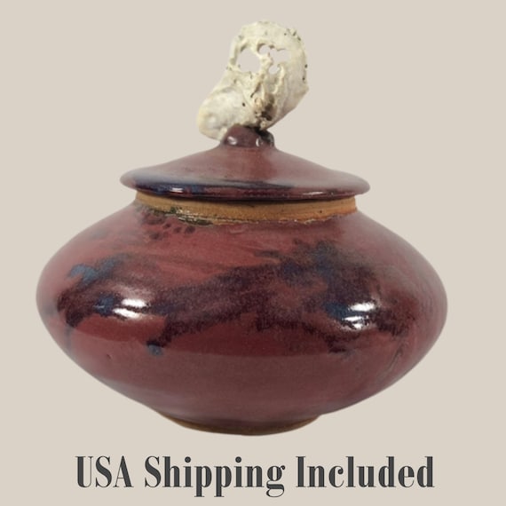 Art Pottery Oyster Shell Lidded Bowl