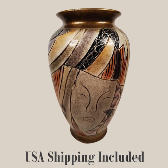 Picasso Style Abstract Two Faced Vase