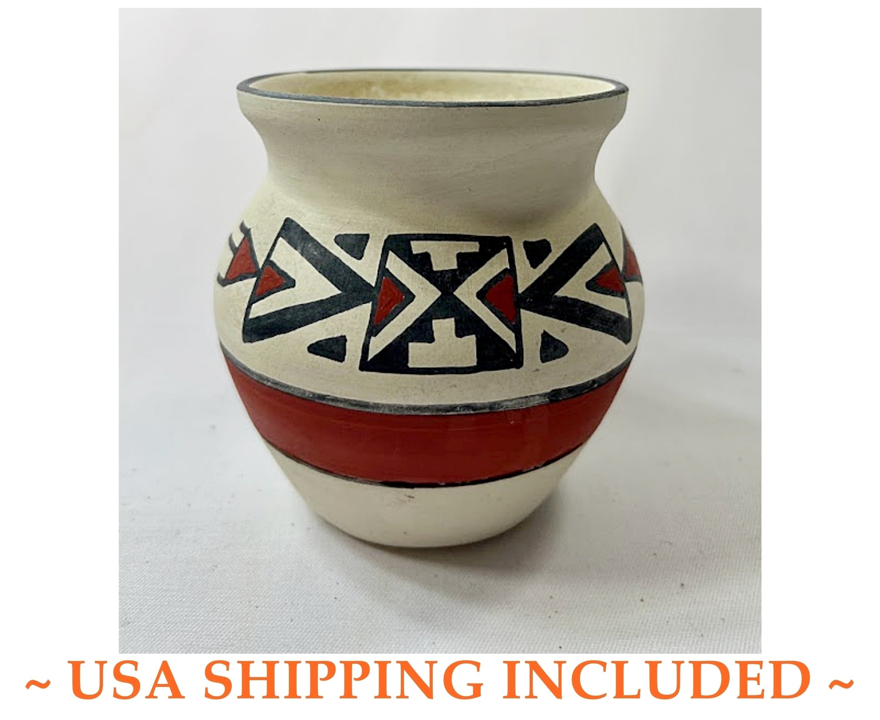 Native American Jar - Etsy Canada