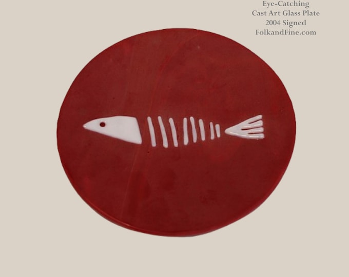 Eye-Catching Cast Art Glass Plate 2004 Signed