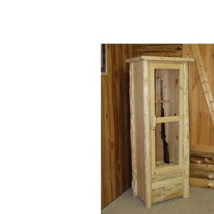 Rustic Cedar Log 6 Gun Cabinet CHP5022 image 1