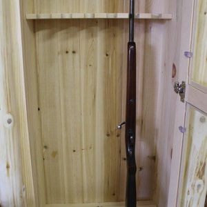 Rustic Cedar Log 6 Gun Cabinet CHP5022 image 3