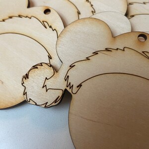DIY Santa Mickey Mouse Family Activity, Disney Inspired DIY Christmas Ornaments bild 4