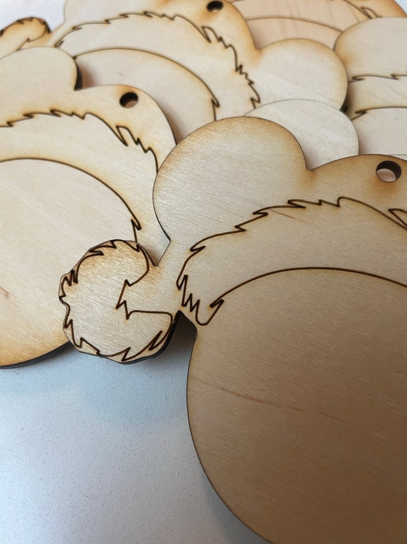 DIY Santa Mickey Mouse Family Activity, Disney Inspired DIY Christmas Ornaments bild 4