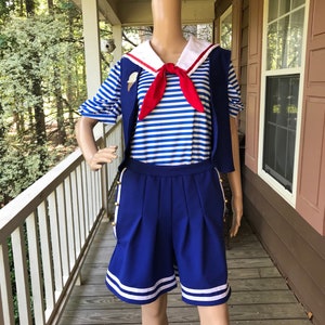 Erwachsene Custom Blau, Rot, & Weiß Scoops Ahoy Robin inspiriert Stranger Things Kostüm Cosplay Shirt, Shorts, Weste