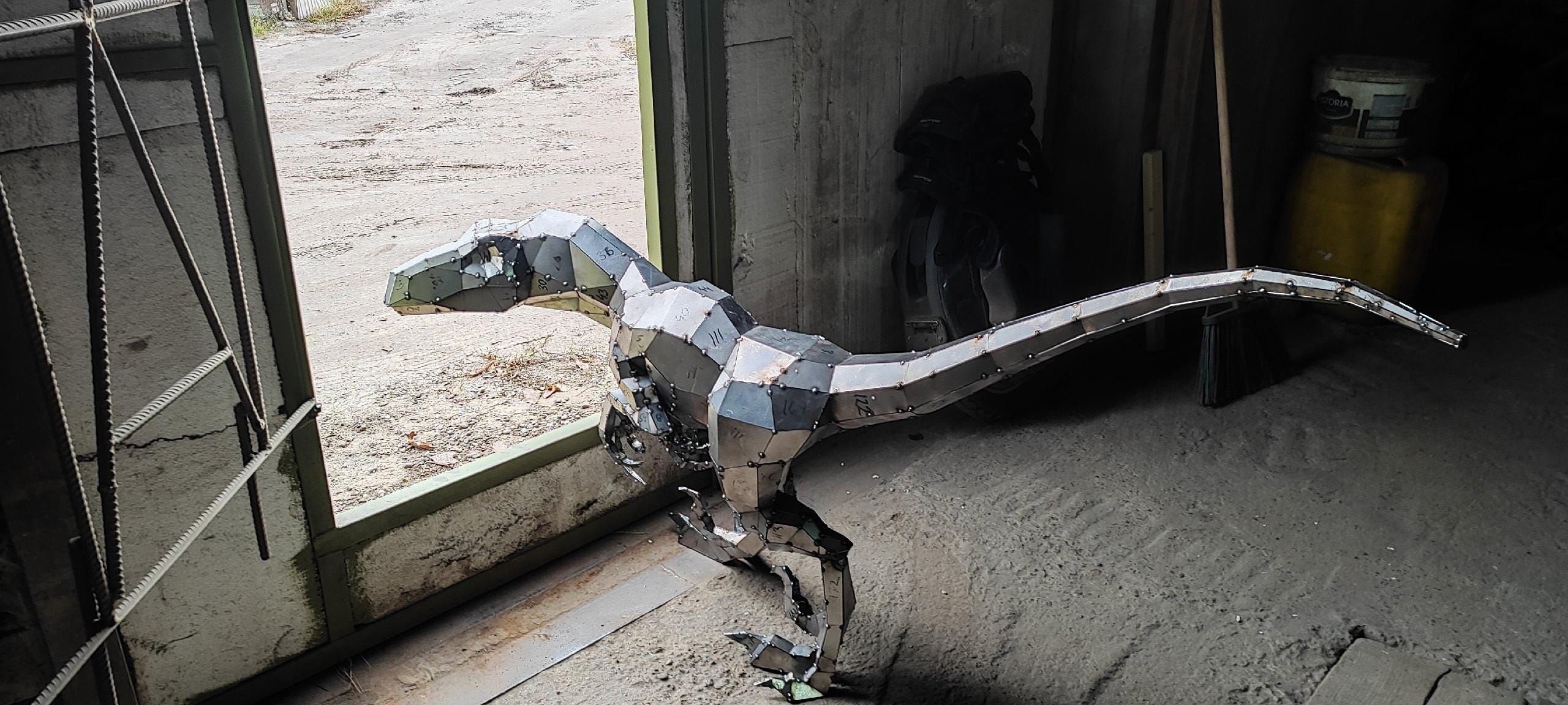 Velociraptor, DIY Metal Welding Low Poly 3d Model, Digital