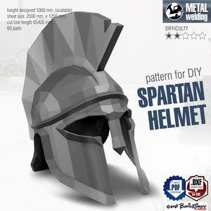 Puede incluir: Un diseño de casco espartano gris geométrico. La imagen incluye el texto "pattern for DIY SPARTAN HELMET". La altura del casco está diseñada a 100 cm, con un tamaño de hoja de 250 cm x 125 cm. La longitud de la línea de corte es de 55420 mm, con 60 piezas.
