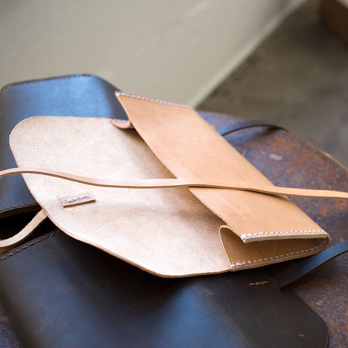 Simple Gusseted Leather Clutch Wallet Leather Pattern - Etsy