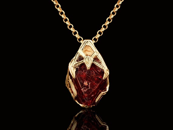 Red spinel pendant discount