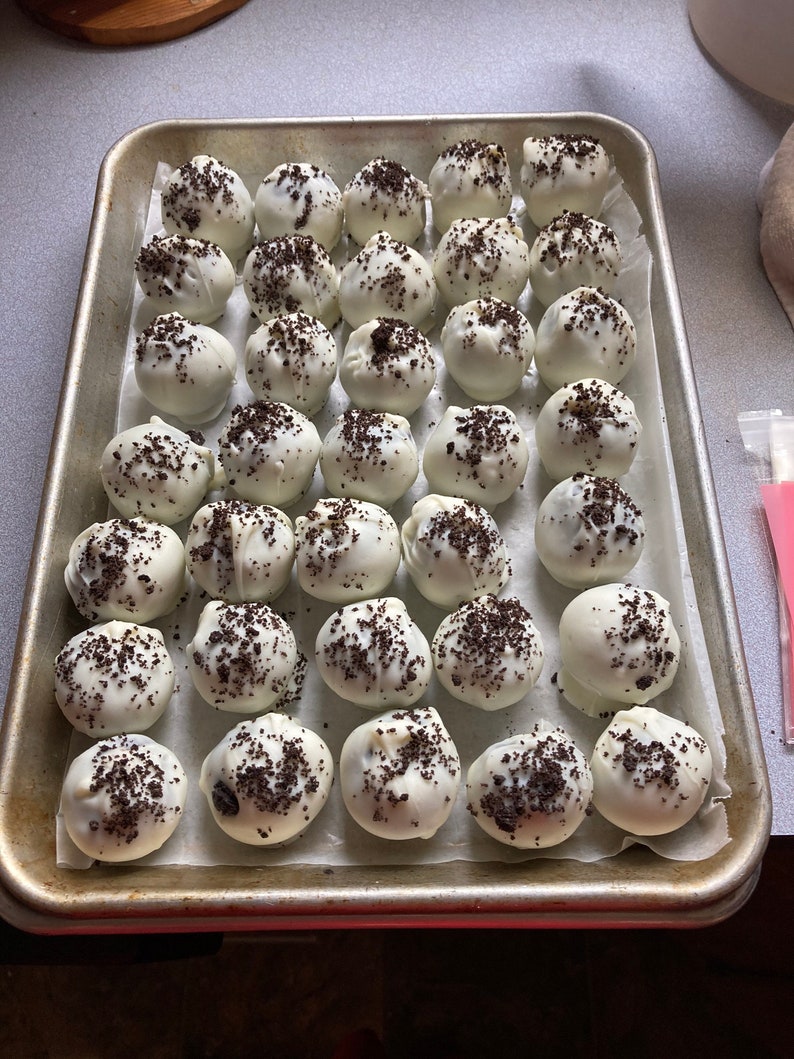 Oreo Balls (2 dozen) UPDATED INFORMATION