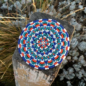 Seed bead tutorial, seed bead pattern, peyote patterns, beading tutorial, beaded coaster, DIY seed bead coaster, bead patterns, bead weaving