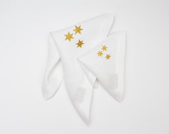 Starry Elegance: Linen White Christmas Table Napkins Embroidered with Festive Christmas Stars