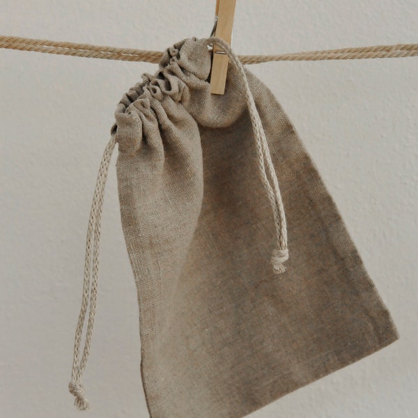 Linen Bread Bag with Drawstring: Keep Your Bread Fresh and Stylish