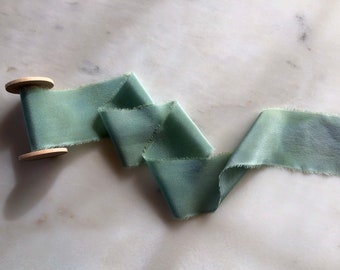 Nieuw! Blauw sparren, blauwgroen zijden lint | handgemaakt+ handgeverfd met botanische kleurstoffen, voor bruiloften, knutselen + fotografiestijlkits + foto's