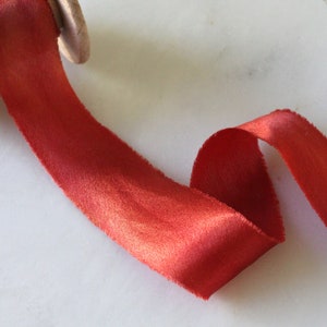 Sedona, 2,5 cm breites rot-oranges Seidenband | handgemacht + handgefärbt für Hochzeitsblumen, Kränze, Schleifen, Schleifen, Bastelarbeiten