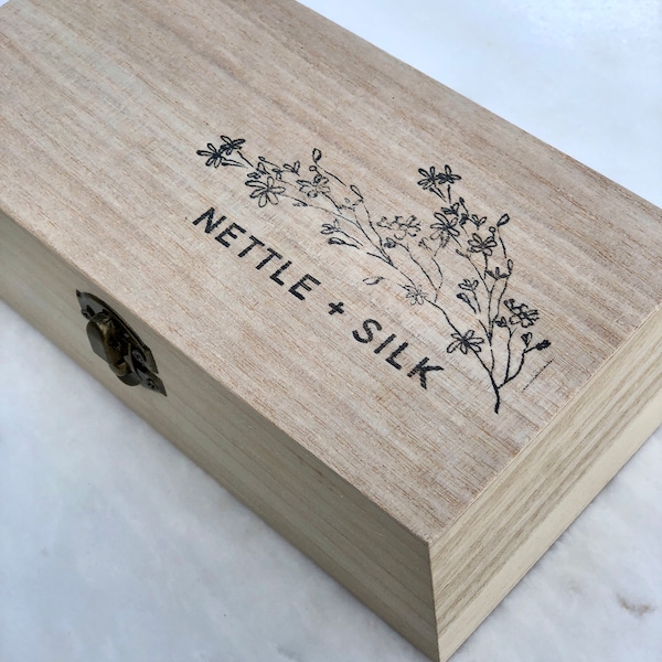 Natural Dye Kit | DIY Craft | Pre-measured plant dye kit in a wooden gift box.