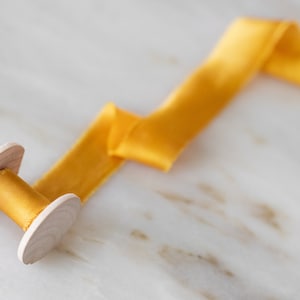 Fita de seda tingida à mão | Abóbora com especiarias | 2,5 cm de largura | feita à mão para casamentos, artesanato e embrulho para presente