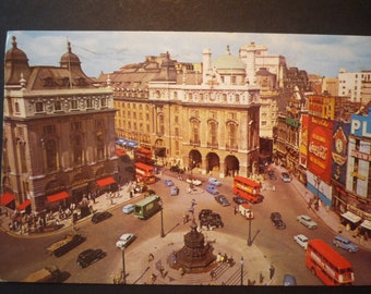 Piccadilly Circus 1960s framable print -  London Landmark,  retro many sizes available ready to frame