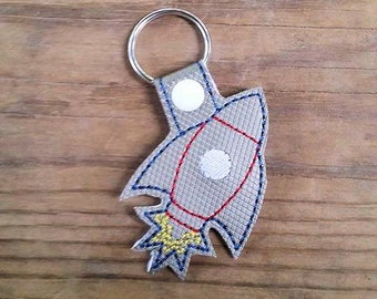Nave espacial ITH Snap ficha clave Fob bordado DIGITAL Diseño