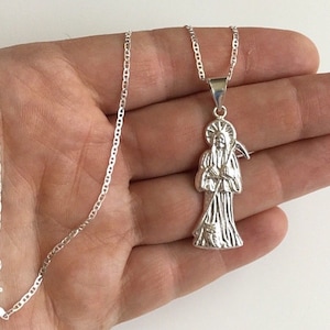 925 Sterling Silver Grim Reaper 18" Long  Necklace -45x14mm /  Cadena de Santa Muerte en 925 Plata para Buena Suerte 18" Largo