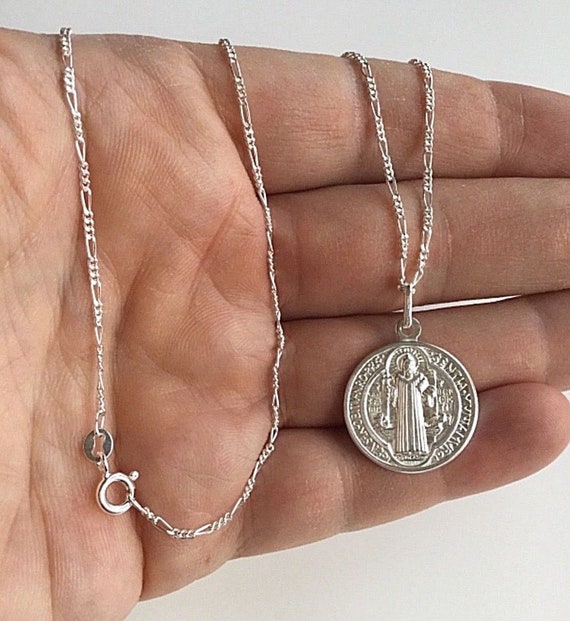 SURANO DESIGN JEWELRY 7/8 22 mm Benedict Pendant Pendant 18 Italian Box Chain Round Sterling Silver St SURANO DESIGN JEWELRY 7/8 22 mm Benedict Pendant Pendant 18 Italian Box Chain Round Sterling Silver St