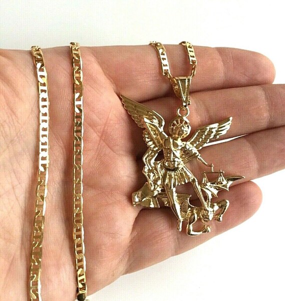 St michael shop necklace gold