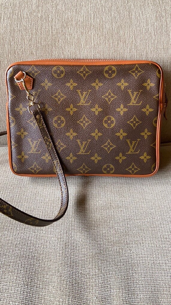 Louis Vuitton vintage cross body bag
