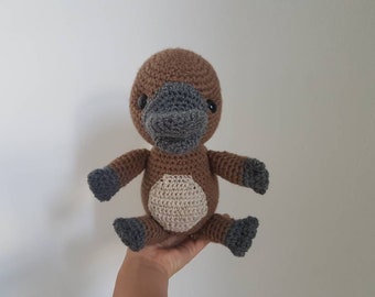 Platypus Toy, Crochet Platypus, Soft Platypus Toy, Australian Animal Toy, Handmade Platypus, Amigurumi, Australiana - MADE TO ORDER