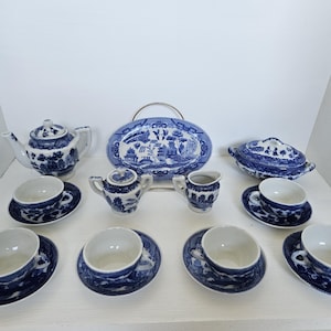 Child&#39;s Tea Set