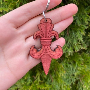 Survivor Podium Idol KEYCHAIN - Fleur-De-Lis - Winners At War