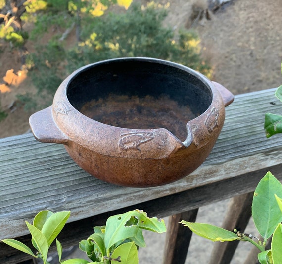 flat cooking pan cast iron pot