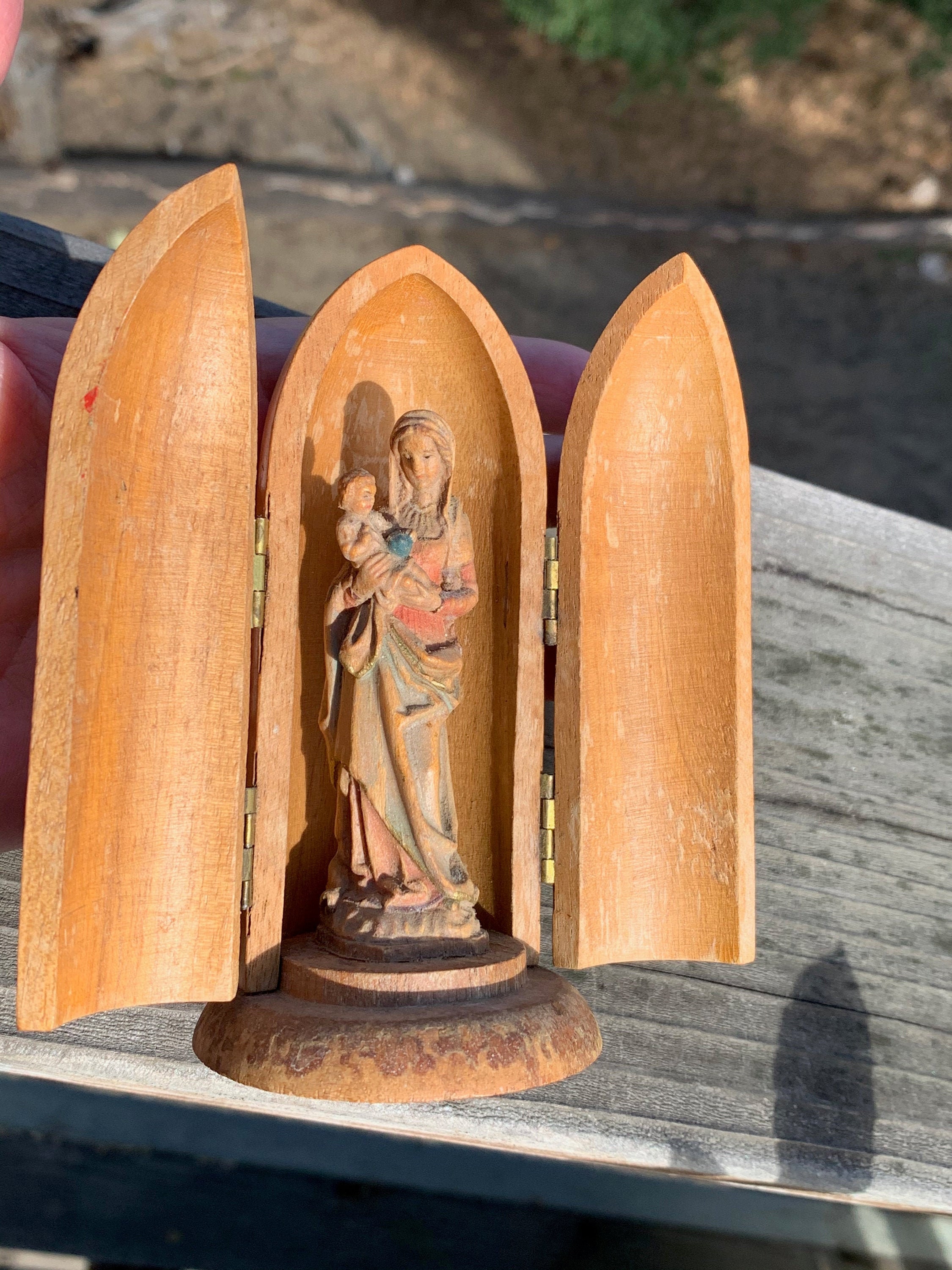 「売約済」聖母マリア像 Wood Carving by ANRI Italy 売約済」聖母マリア像 Wood Carving by ANRI Italy