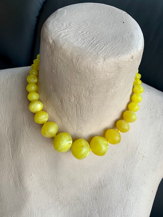 Lemon Yellow Lucite Chunky Necklace Vintage Lucite