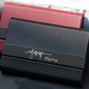 Cuir de vachette, cuir de vachette, 18 cartes - Personnalisez le porte-cartes de visite personnalisé en texte avec logo manuscrit gravé au laser