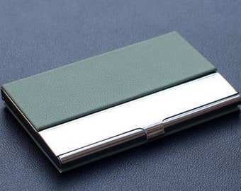 Titular de la tarjeta de visita de cuero sintético grabado - Caja de billetera personalizada Titular de la tarjeta de visita de cuero con monograma
