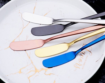 Cuchillo de mantequilla de acero inoxidable – Diseño elegante y moderno – Un utensilio de cocina duradero e indispensable