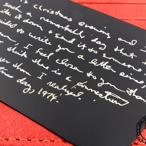 Gepersonaliseerde handgeschreven stalen portemonneekaart - op maat gegraveerd metalen inzetstuk, handtekening, kindertekening, handtekeningcadeau voor hem en haar