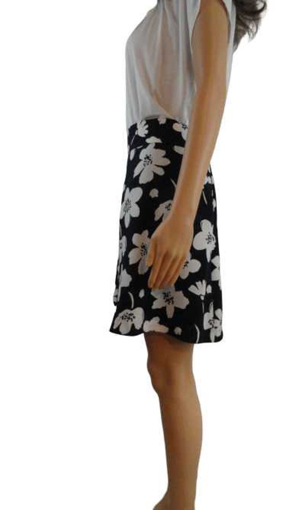 Ann Taylor 80's Skirt Black Floral Sz 14 NWOT SKU… - image 2