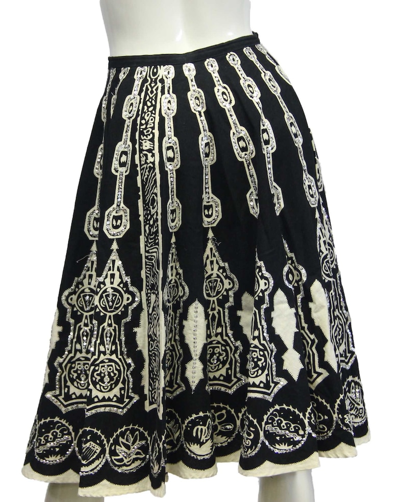 Mix Nouveau Boho Skirt Black /& White Embellished Sz M SKU 000026