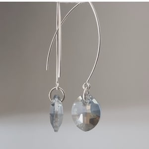 Graue Kristall Ohrringe, Graue Strass Ohrringe, lange Silber Ohrringe, Klare Silber Grau Tropfen Ohrringe