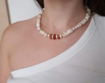 Shell necklace , Shell choker necklace with pearl . Natural shell .Brown gemstone necklace . Beige and brown necklace . Orange necklace